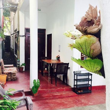 City Bay House Weligama Esterno foto