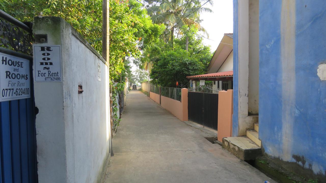 City Bay House Weligama Esterno foto