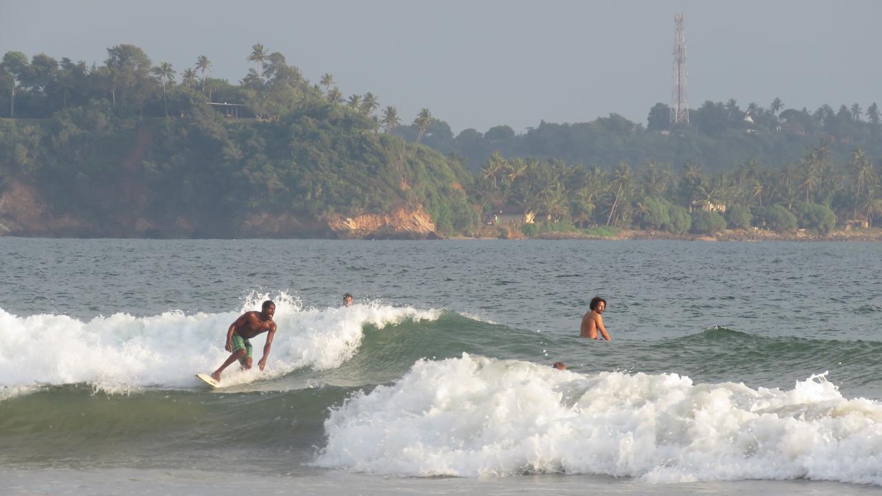 City Bay House Weligama Esterno foto