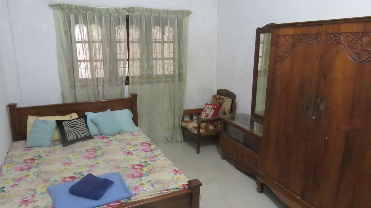 City Bay House Weligama Esterno foto