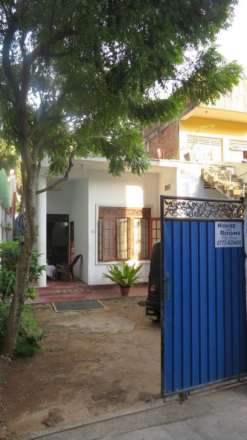 City Bay House Weligama Esterno foto