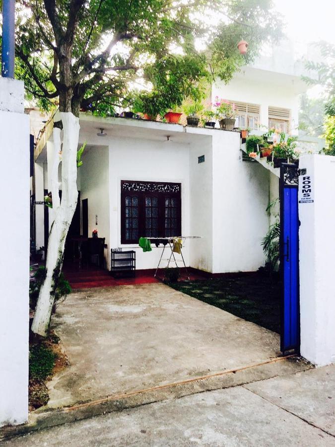 City Bay House Weligama Esterno foto