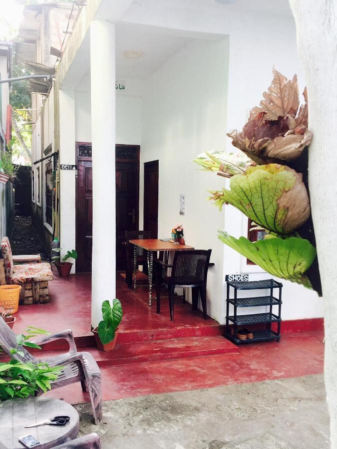 City Bay House Weligama Esterno foto